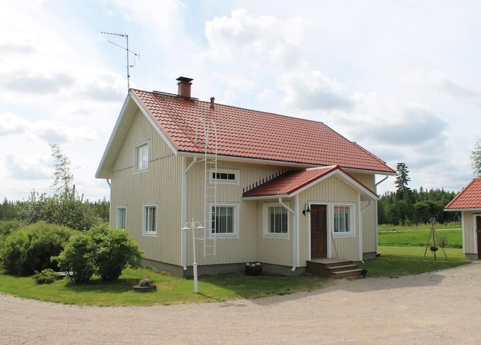 Albertiina Kurikka Ngoại thất bức ảnh